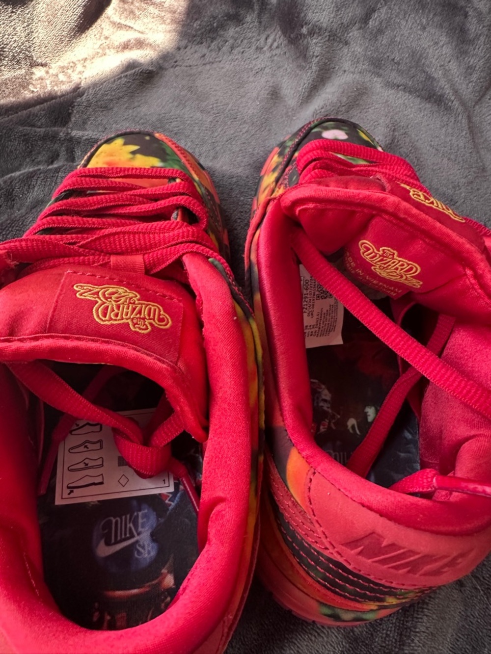 Nike SB Dunk Low Wizard of Oz Poppy Field - Picture 5 of 7